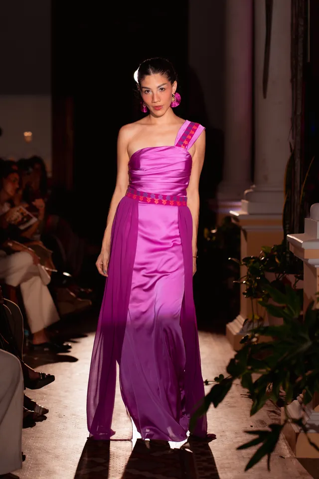 Escena de la noche de Runway Project en Casona Cicero